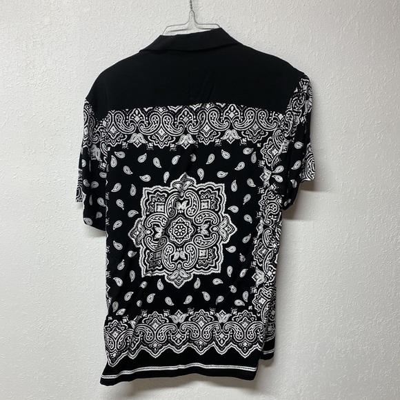 PACSUN pattern button down shirt - Picture 2 of 3